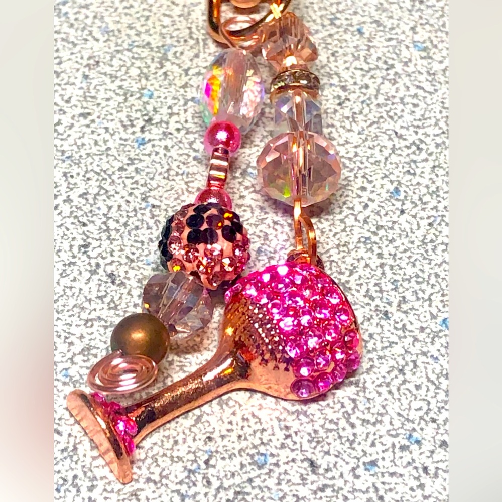 🥂stunning rose gold/pink champagne glass purse bling-rhinestone and bling